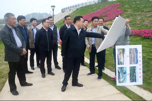 上饒市人大副主任、鄱陽縣縣委書記張禎祥蒞臨新昌南湖西河濕地公園項(xiàng)目